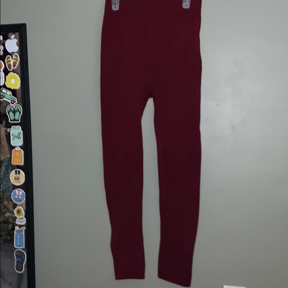 maroon leggings